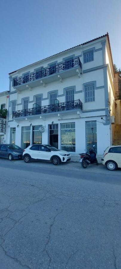 Leonidas Hotel Gythio Zewnętrze zdjęcie